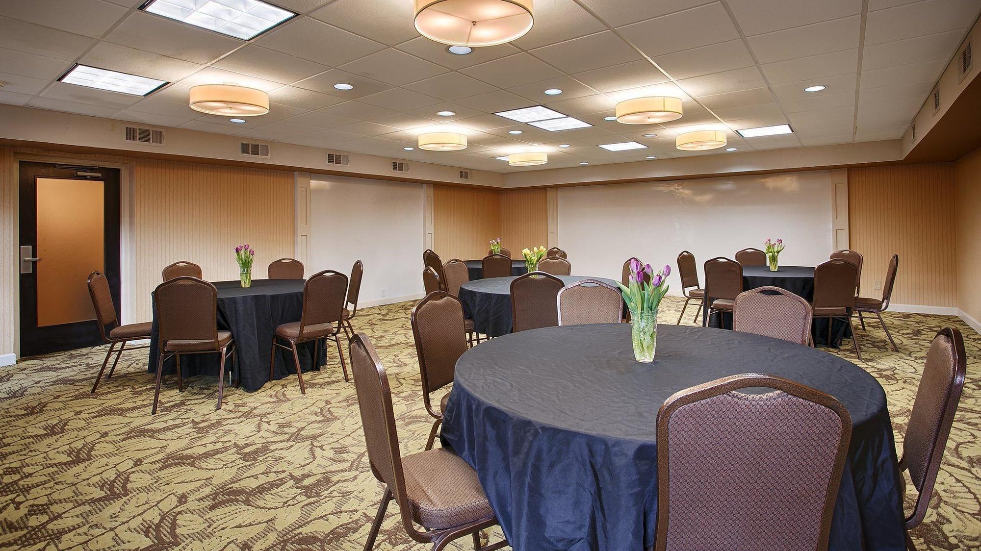 Hotel At The Peachtrees, Ascend Collection 3*
