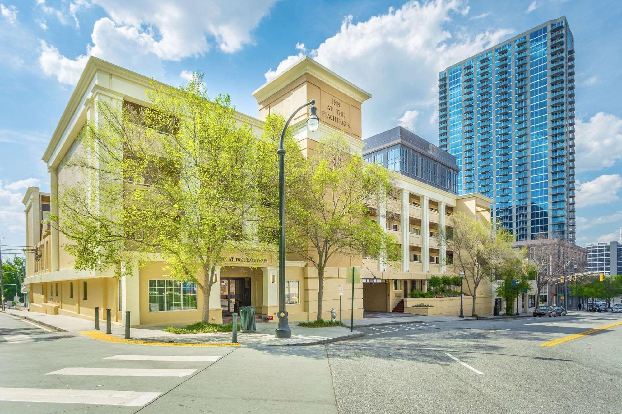 At The Peachtrees, Ascend Collection Hotel Atlanta