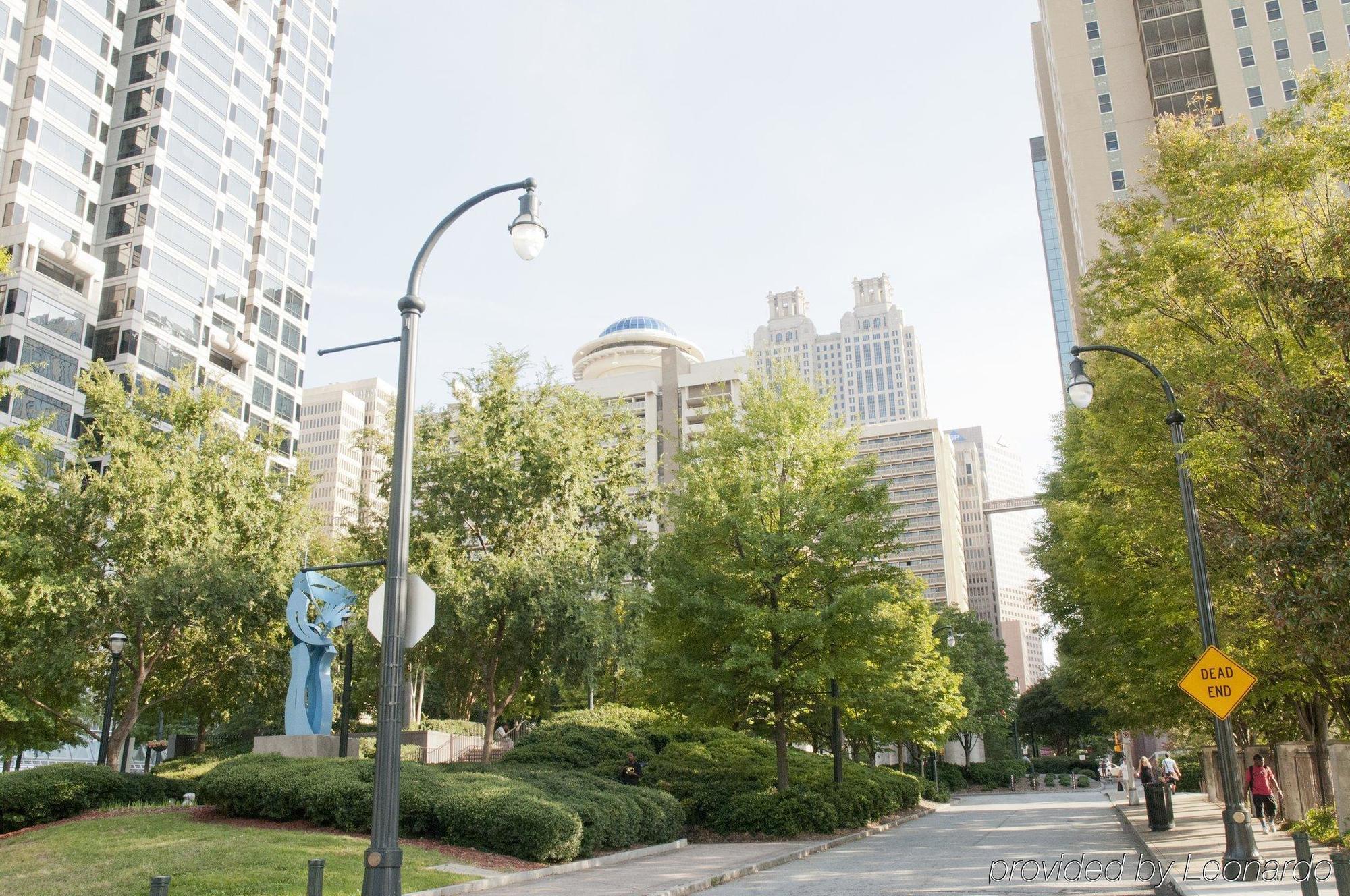 At The Peachtrees, Ascend Collection Hotel Atlanta