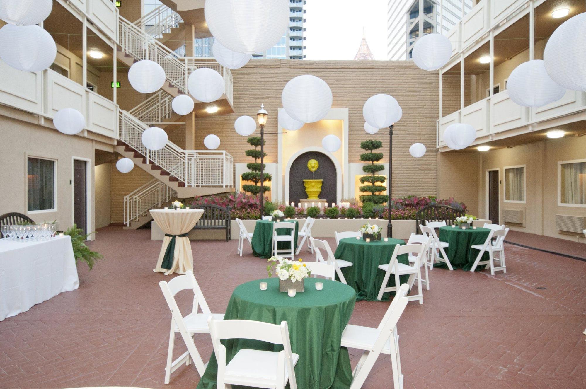 At The Peachtrees, Ascend Collection 3*