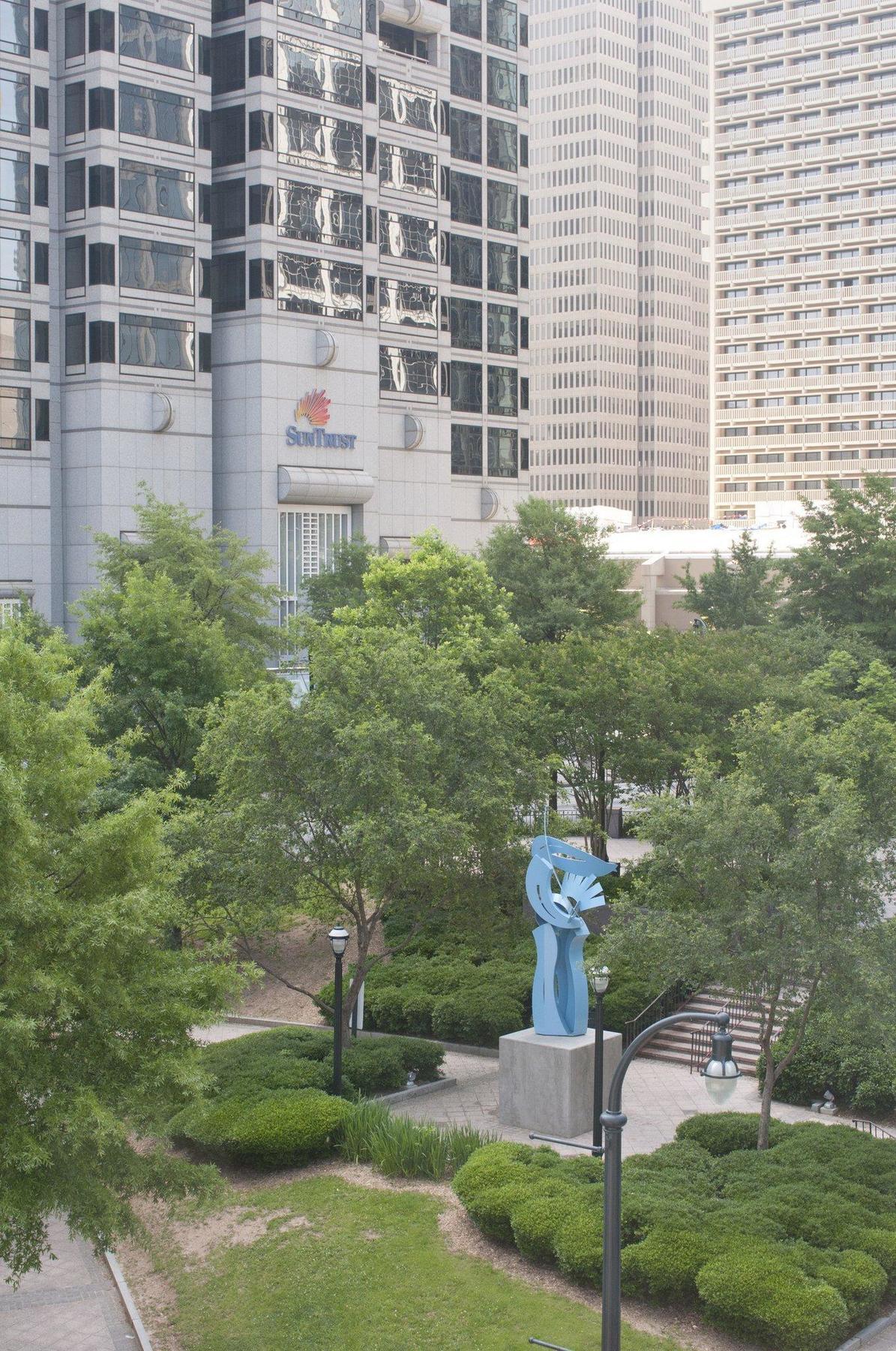 At The Peachtrees, Ascend Collection Atlanta