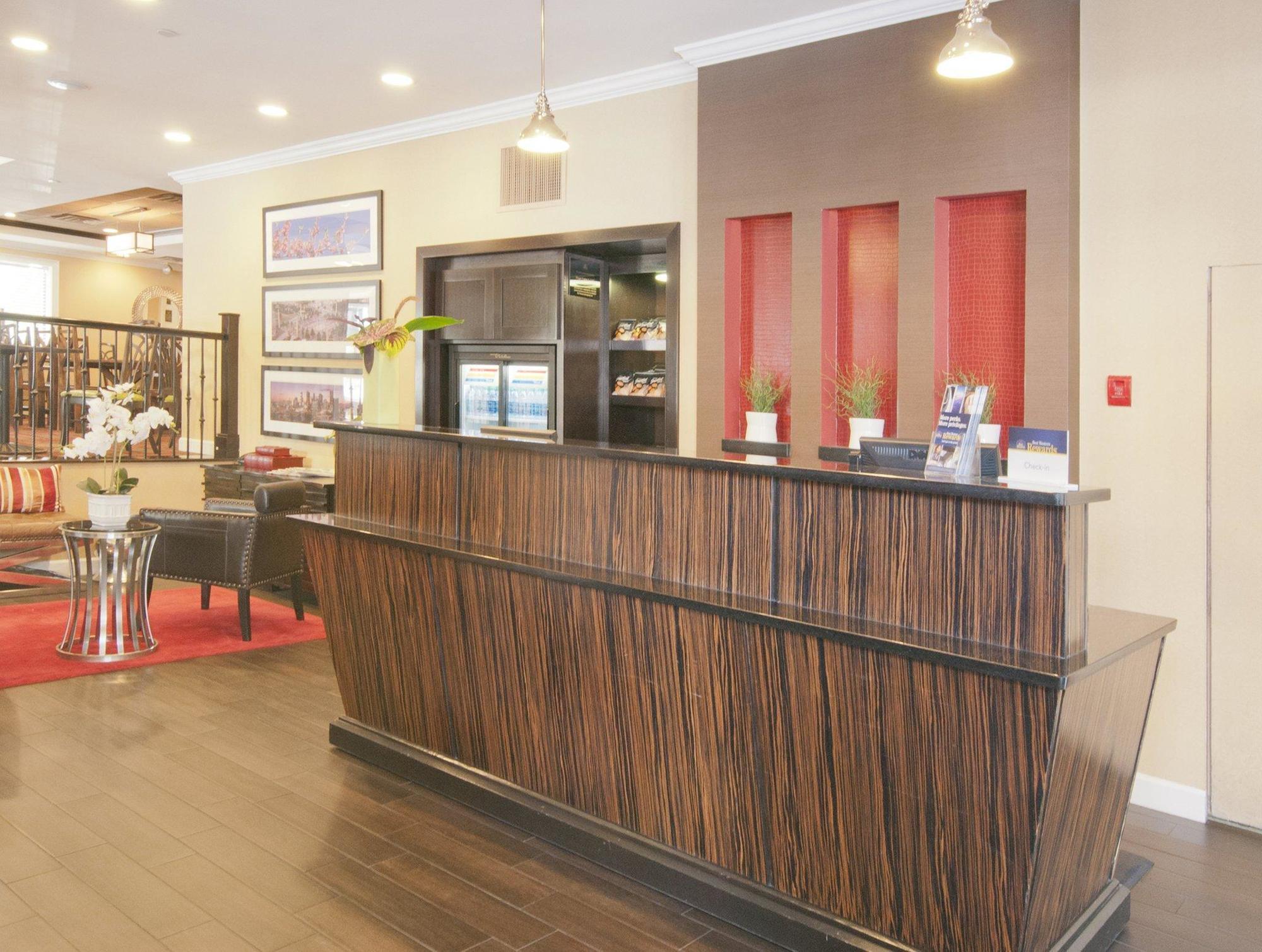 At The Peachtrees, Ascend Collection Hotel 3*